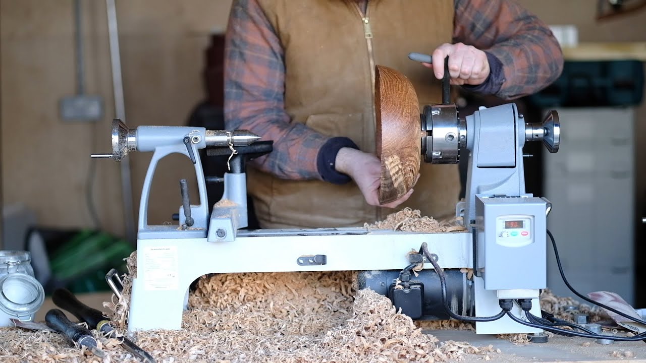 Which Lathe Is Right for You: Woodworking and Turning
