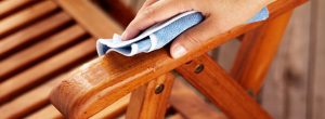 Applying Wood oil to outdoor furniture