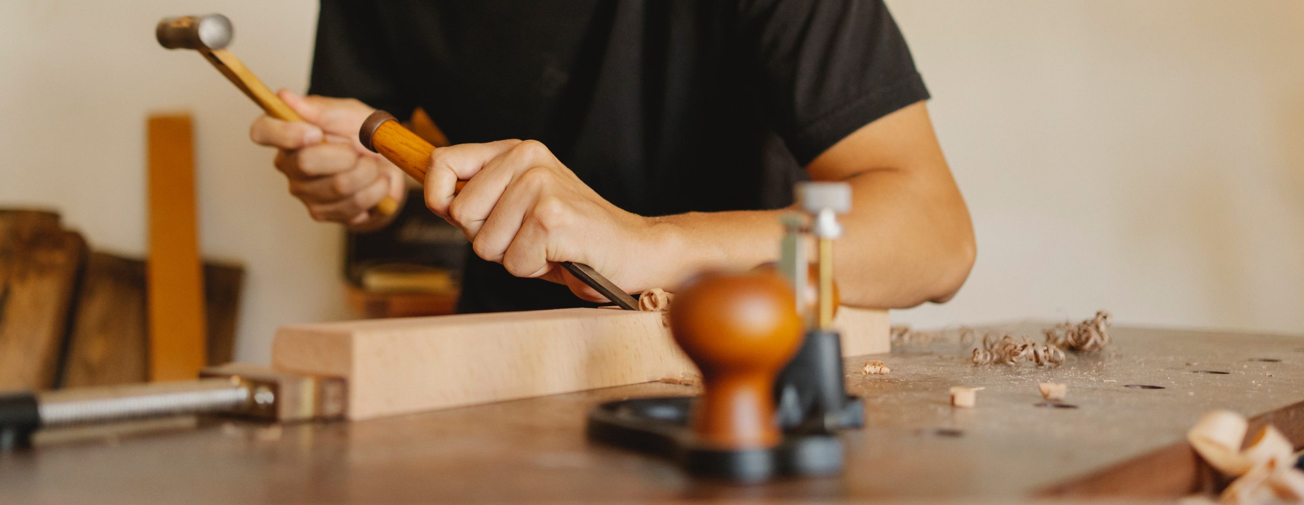 Best Wood Chisel Set – UK Buyer’s Guide